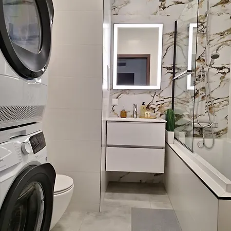 Lejlighed Apartament Na Osiedlu Paryskim, Podziemny Parking
