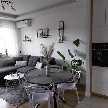 Appartamento Apartament Na Osiedlu Paryskim, Podziemny Parking