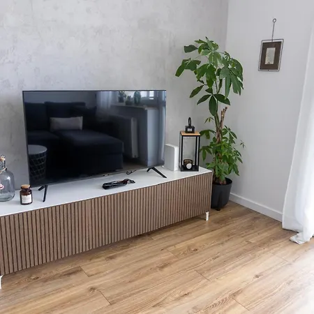 דירה Apartament Na Osiedlu Paryskim, Podziemny Parking