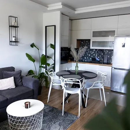 דירה Apartament Na Osiedlu Paryskim, Podziemny Parking
